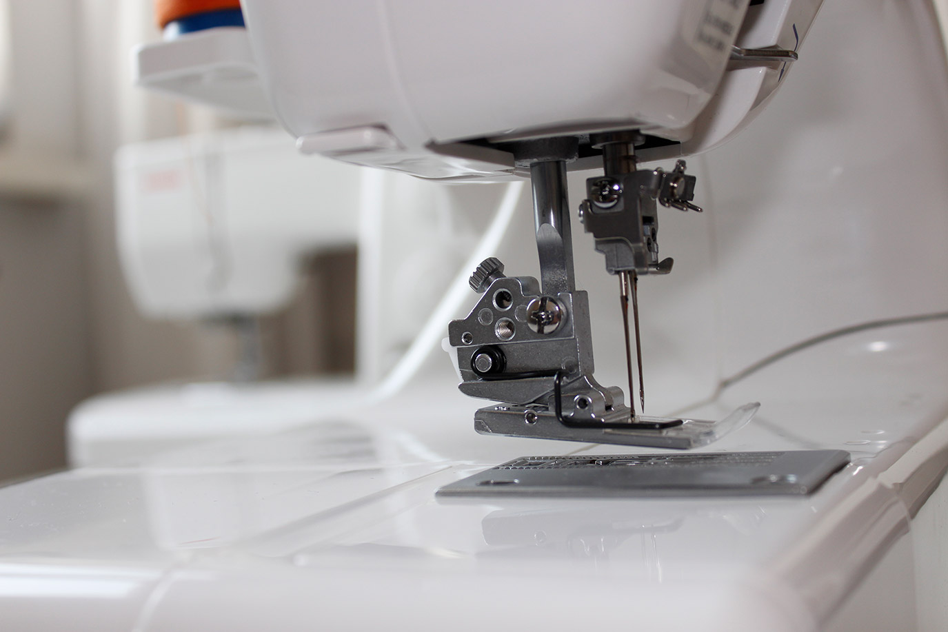 Sewing machine NK500 - Image 2
